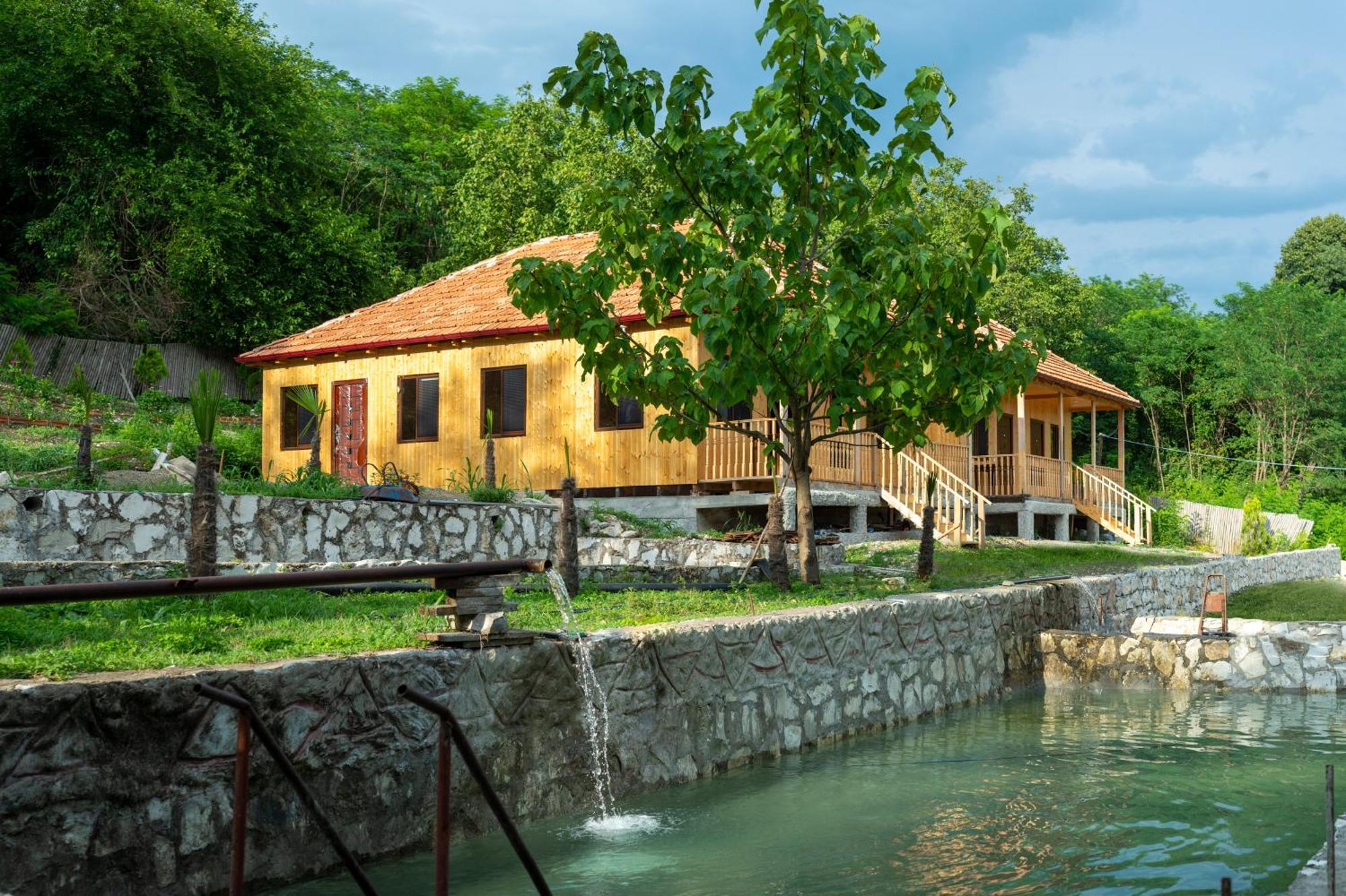 Gordela Hotel Gordi Extérieur photo